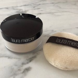 Laura Mercier Translucent Setting Powder